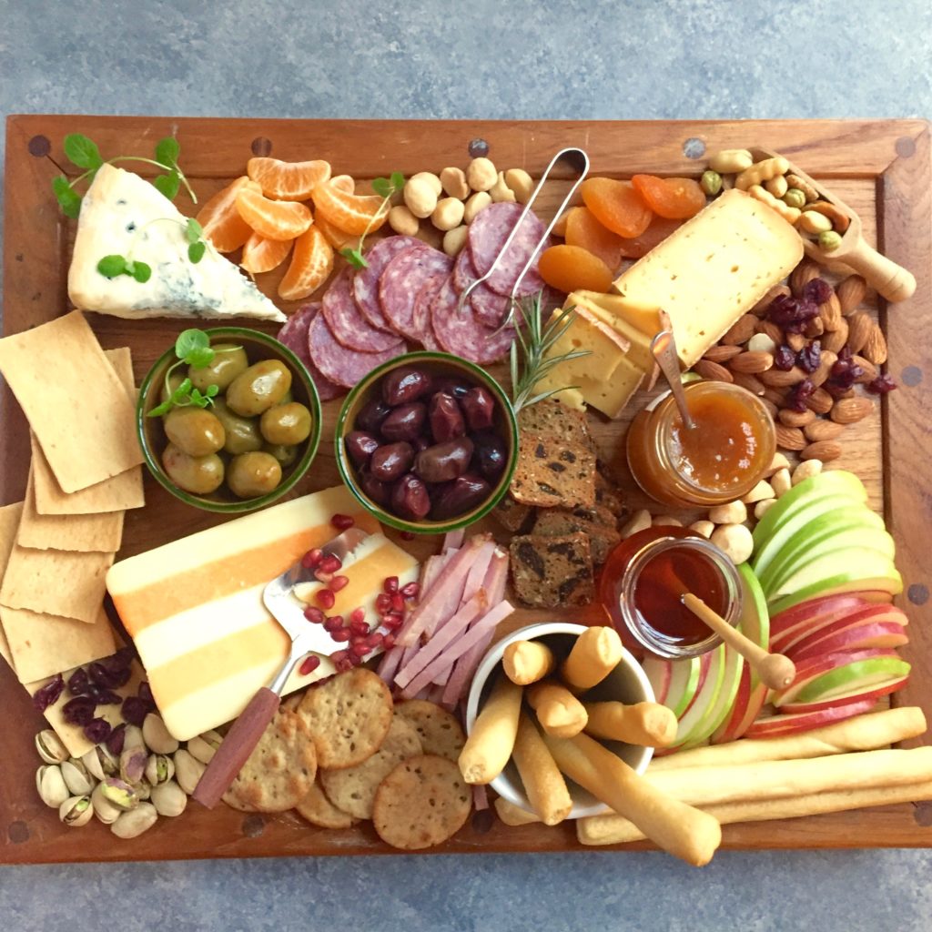 How To Assemble The Ultimate Appetizer Board